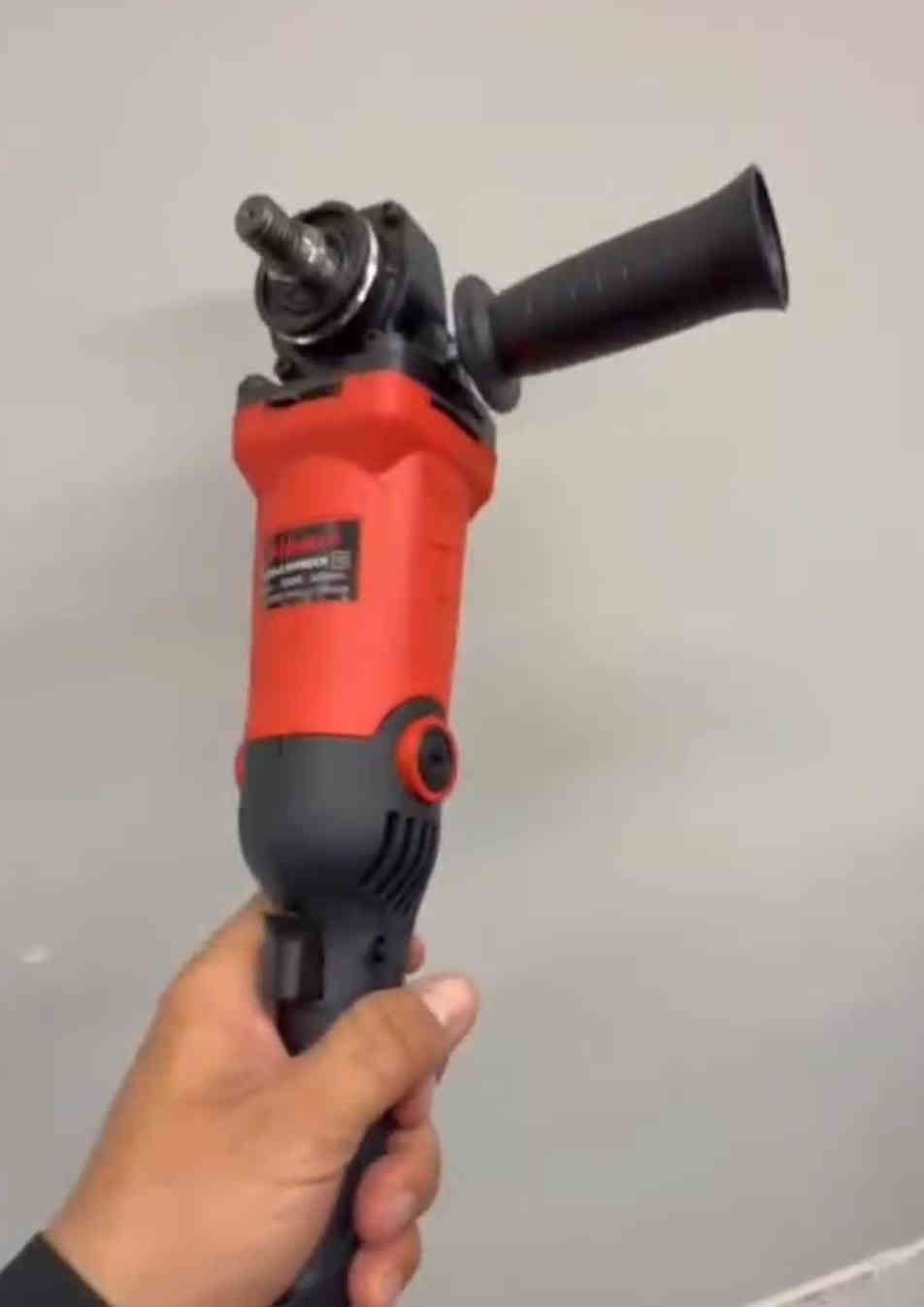 توفرت/عدد يدويه بأنواعها 🔥 اسعار كلش مناسبة 🔥 يوجد توصيل لكل العراق 🇮🇶 
الأسعار تعليق او خاص. الحجز خاص او واتساب ***********
