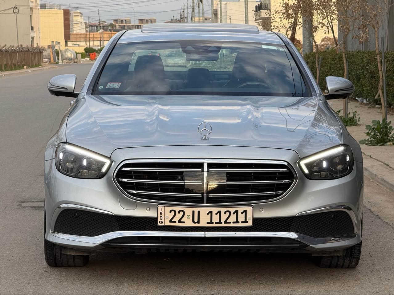 ‎‏
السلام عليكم

مارسدسE 450  2023  🇩🇪🇩🇪🇩🇪 

MERCEDAS BENZ E450 AMG V6 Twin turbo

#انسب سعر

‎🛑فتحه سلايت 
‎🛑 كامرات عدد 5 
‎🛑. حساسات 360 درجه
‎🛑. رادارات امامي خلفي جوانب 
‎🛑. شاشه حجم الكبير متصله 
‎🛑. سماعات برايمستر
‎🛑. داخل قرميدي  
‎🛑.  وكشنات داينمك كشنات مساج 
‎🛑 كشنات تدفئه + تبريد 
‎🛑. لد 64 لون متغير 
‎🛑. اتو هولد 
‎🛑. اتو بارك 
‎🛑. سياقه ذاتيه 
‎🛑بصمتين شركه 
‎🛑 كلاس سترين s
‎🛑 صفر مسج مابيه اي نقص جديده جداً 

السياره طختها جاملغ امامي فقط بدون دواخل وبدون اريباك وشرط الفحص 

ماشيه ٢٣ الف فقط 
‎. رقم أربيل تحويل مباشر  

السعر ٤٤٠  💵💵

*********** ☎️ أربيل, العراق
