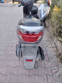 دراجة بريز للبيع نظيفة مثل ما موضحة بالصورة لا تنقص ولا أدخن العنوان ب...