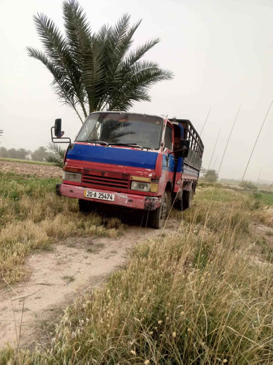 كيا ٣٦٠٠ موديل ٩٢ بدي ٤ونص سياره ابلاديه كلهه كلشي بيهه شغال مكينه وكير واكسل وشاصي مكفولات مكاني بابل رقم ديالى انكليزي الاستفسار ***********
