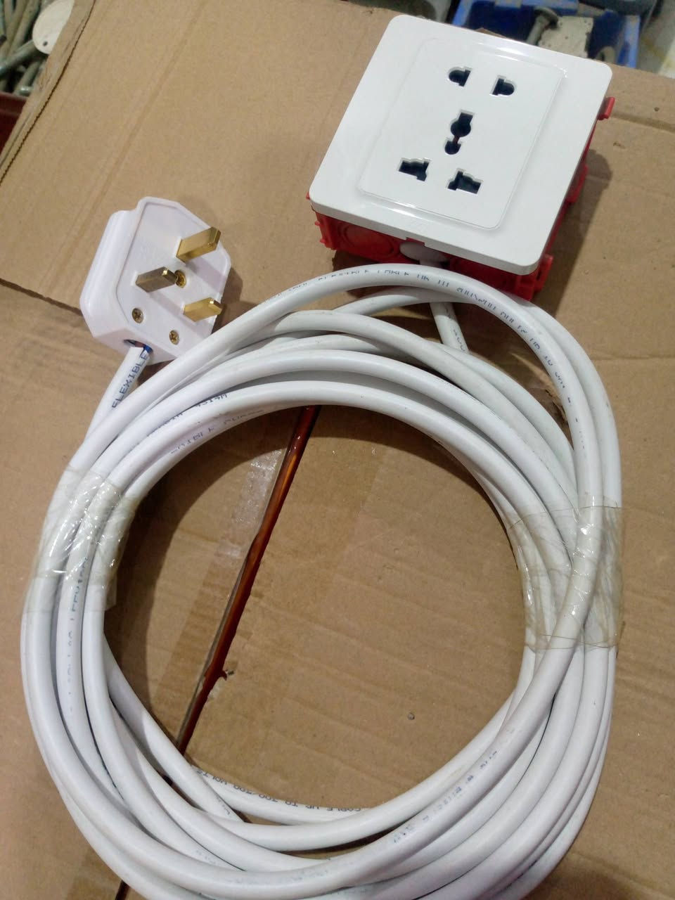 الهم صلي على محمد وال محمد 
تتوفر لدينا صوبات  اصلي وبأسعار مناسبه وسيار كهرباء   يتوفر لدينا جميع مواد كهرباء ونشائيه وماي ومجاري  
وخزانات  بجميع الانواع 
وجميع المواد ضمان 
تتوفر خدمه توصيل داخل ناصريه 
 اسم  مجمع دبي عنوان ناصريه مركز قرب جسر الهولندي
***********
