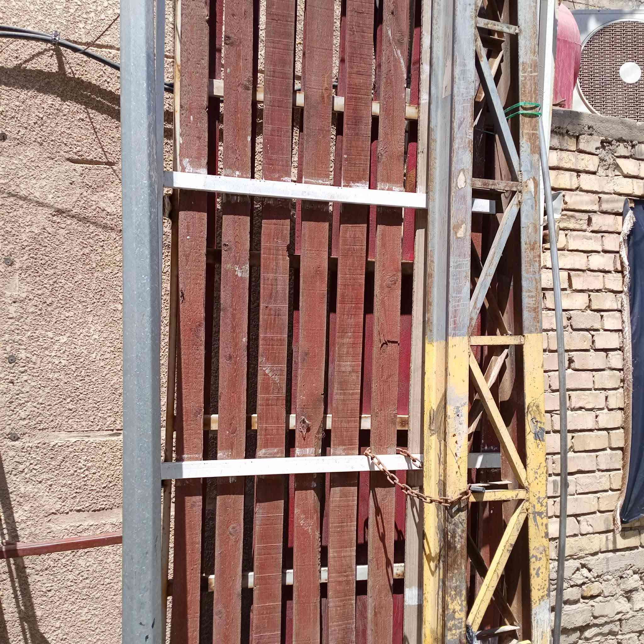 السلام عليكم سيبايات للبيع مال نيسان ناصي العدد اثنين للبيع بغداد المدينه الصدر رقم الهاتف*********** سعر الوحده 85
