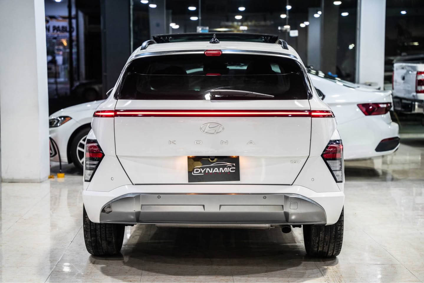 2024 HYUNDAI KONA, LIMITED 1.6TURBO 🔥🔥🔥
‏‎عدد الأميال : 23,000 ميل
الون/ رةنگ : ابيض
‎محرك/ مكينة :  4 سلندر توربو
‎مواصفات/ LİMİTED
‎صبغ /برياغ : 3قطعة  
سيارة رقم موقط / ژمارة كاتي
مكان اربيل شارع حديد و خشب  شركة دايناميك موتورز 
من 10 صباح الي 10 ليل مفتوع
‏‎من المعلومات الرجاء التصل علي وتساب                                                                                   ***********
================= أربيل, العراق
