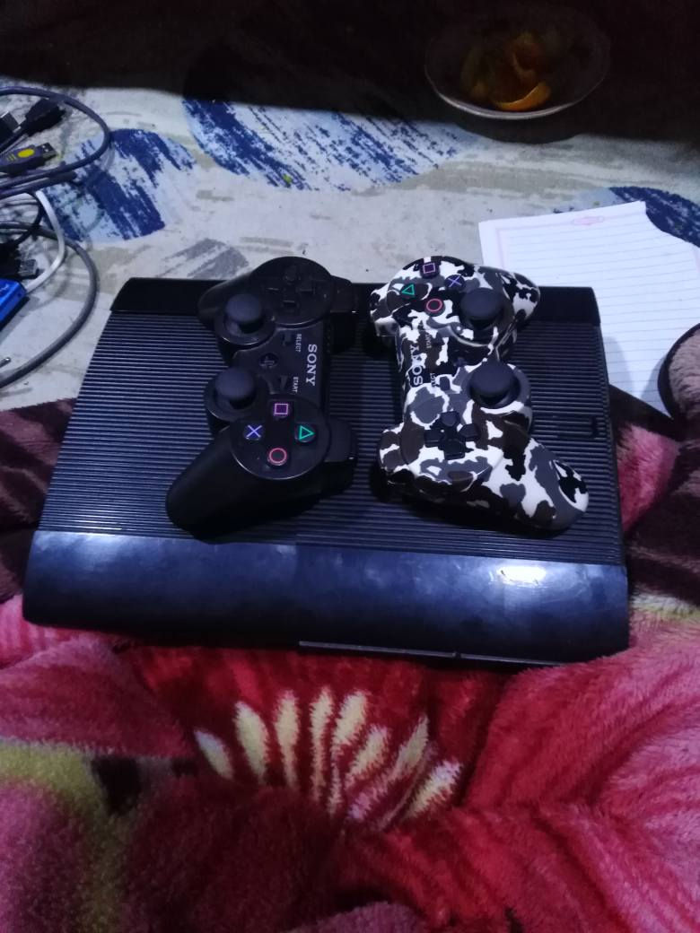 للبيع بلي ٣ بي العاب كامل ما مفتوح ٩٠ مكاني البصره الزبير رقمي بس واتساب ***********
