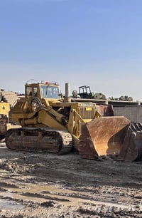 كوماتسو D155S • حالة ممتازة • كوبون ٢٠٣١