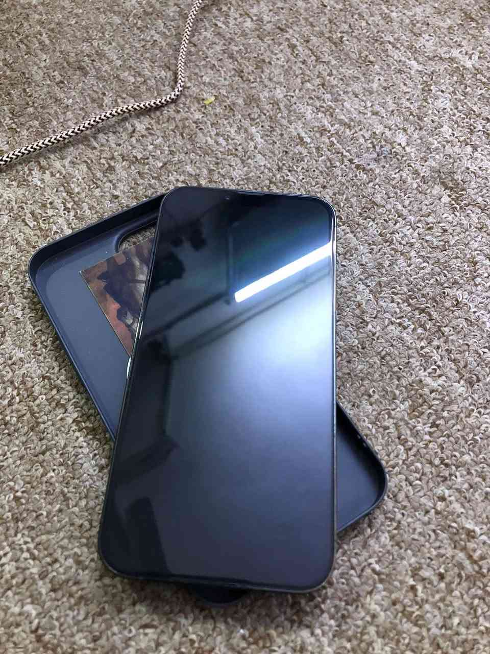 ايفون 13  برو ماكس
الذاكره 256 

الوان زيتوني 

البطاريه 85 

الجهاز مابي شعرايه شخط استعمال جدا قليل أمريكي 

السعر 700

رقمي ***********
