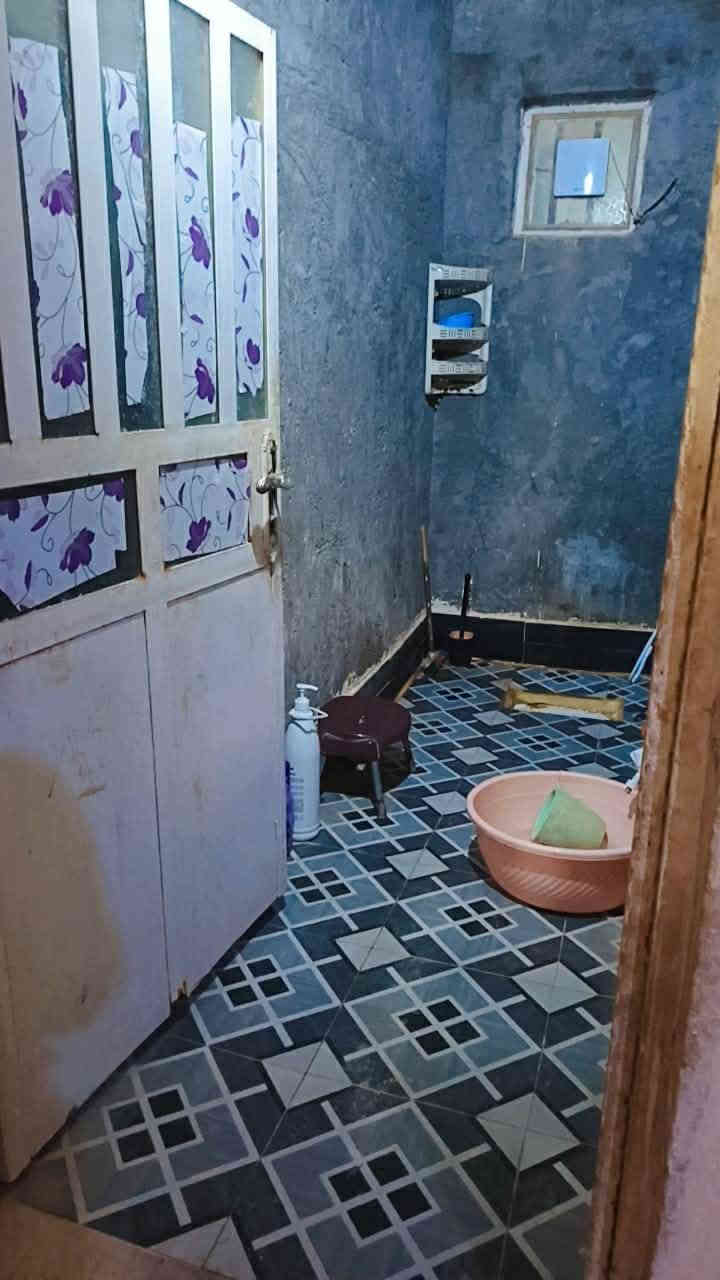 بيت 50 للرهن 👉👉👉

بي غرفة وصاله ومطبخ البيت نظيف 

المكان/الحولي  قرب شارع الكفيل ثاني عرصه 
سعر الرهن 11 مليون فقط 

***********

وشعدكم بيوت للبيع للايجار للرهن اعرضوها يمنا تنباع وتتاجر باسرع وقت ممكن
