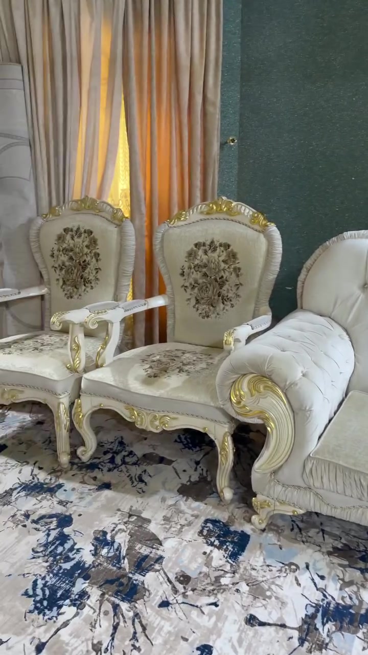طخم قنفات ملكي خشب زان السعر ٧٠٠


**إذا كنت صاحب هذا الإعلان وتريد حذفه لأي سبب، رجاءا أرسل رسالة إلى الدعم الفني**
