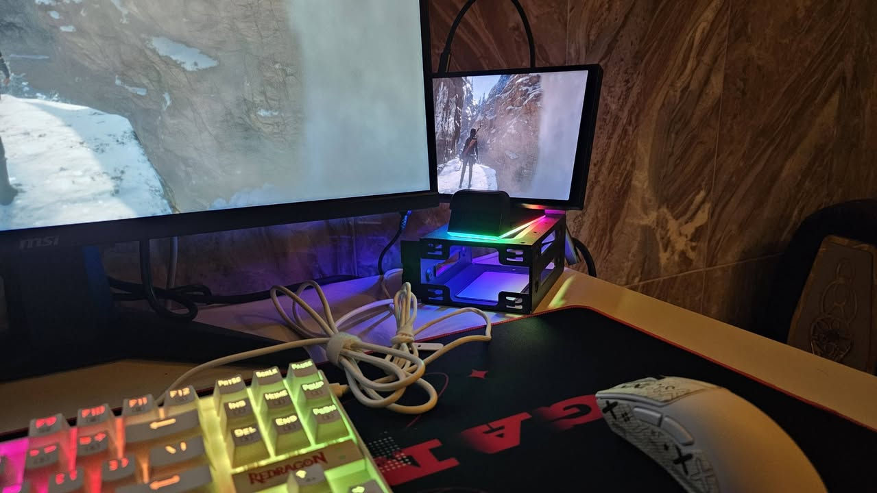 لينوفو لجن كو 512g مستخدم نظيف جدا
الغراض كاملة
رام 16 
حقيبة و شاحنة الاصلية
1- رام (1) تيرا خارجي
2- منفذين يو اس بي 2
3-جنطه مدرعة
4-ستاند مع مبرد مع منافذ HD منافذ USB مع منفذ انترنت
5-كفر لون اسود  جيلاتين مع شاشة حماية
7- جوستك اكس بوكس
يشغل جميع الألعاب
.....................................
المحلقات : 
شاشة Msi 2k
27 انج
180 هرتز
سرعة الاستجابة 0.5/ ثانية
..............................
كيبورد ريدراغون ميكانيكي 
موديل K552w كيمنيمك
.....................
الماوس .. وايرلس نوع اتارك شارك
موديل R1 
........................
الملحقات من صفحة اكس كيم
الميز هدية 
السعر مليون و250


**إذا كنت صاحب هذا الإعلان وتريد حذفه لأي سبب، رجاءا أرسل رسالة إلى الدعم الفني**