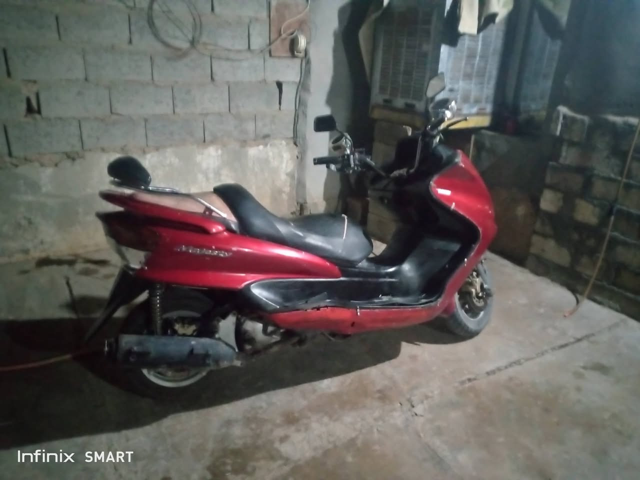 ماجسته ياباني باتري جديد نكره سلف بس اول ماشغله ادخن من تحمه تكطع كالولاستيك ولف للبيع اومراوس بكير شعندك نزل مكان حمادشهاب ***********
