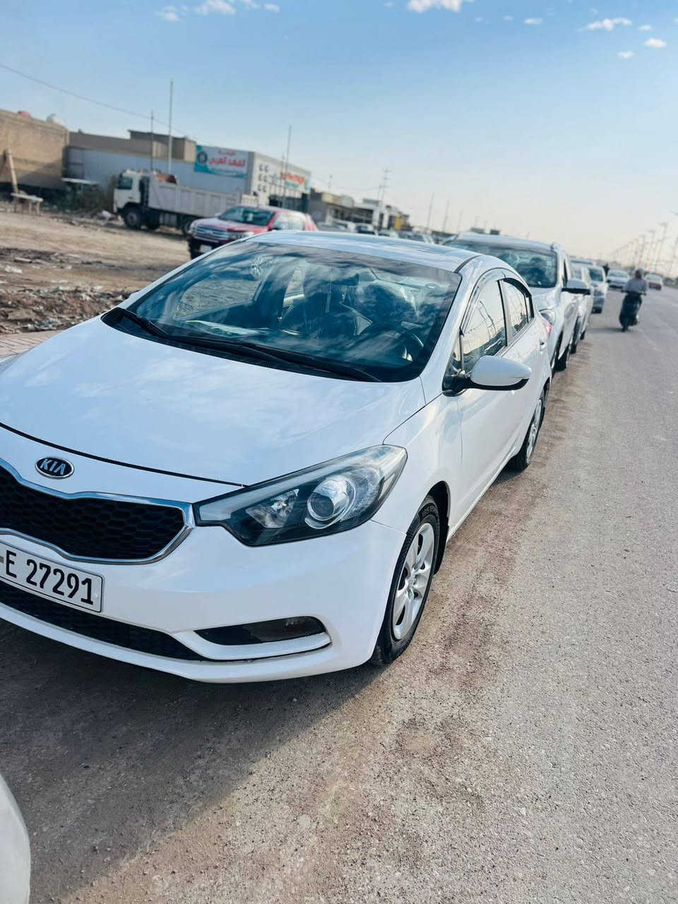 سلام عليكم سيراتو ٢٠١٤ خليجي ١٦٠٠
كير ٦نمر بيه جاملغ مرشوش وشبر بارد سياره جديده سنويه نهيه ال٣٠
السعر ١٢٠///// ***********
