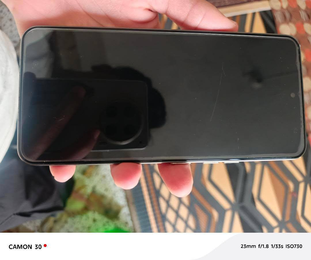 موبايل تكنو كانون 40برمير 5G جهاز كلش نضيف بس بي زلغ بل شاشه والكاميرا بصيط مثل ما موضح بل صورا بصيط وما مآثر الجهاز مواصفاته مرتبه كامرا من سوني بجوده 4K60 ومعالج قوي يشغل كل الألعاب 120فريم وأيضاً ببجي ملحقاته موجوده سعره 375 عنوان جمهوري قرب ملعب الاتفاق متواجد ماسنجر


**إذا كنت صاحب هذا الإعلان وتريد حذفه لأي سبب، رجاءا أرسل رسالة إلى الدعم الفني**