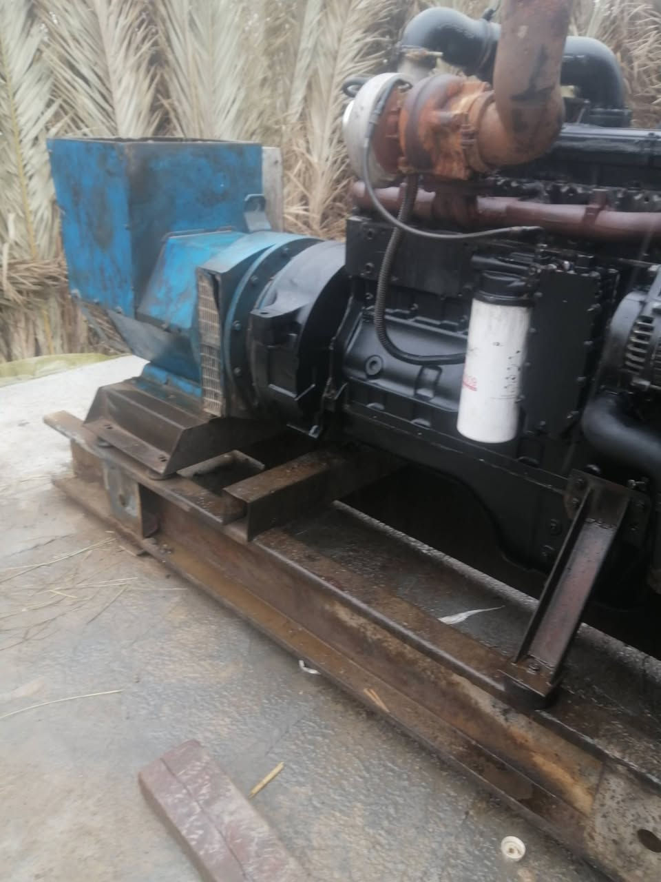 مولده لبيع كمنز 24ولف راس توليد 300كيفي طبكه سكانيه دبل بوربرين راديتر جديدة مولده سندر مامفتوحه موجوده بابل مولده بيه خيط بخار قليل شاصي عالي جاهز ***********
