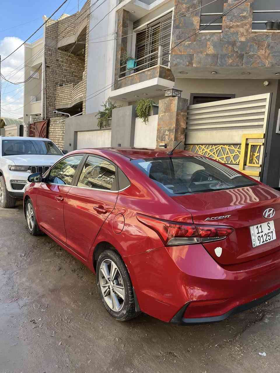 لام عليكم اكسنت موديل 2020 خليجي سياره ماشيه 114 الف رقم بغداد جديد تحويل ثاني يوم بدون صبغ فول مواصفات كير مكينه كفاله بيها رصعه بالجاملغ الخلفي جهة سايق وبارد باب الصدر والخلفله ع كد شبر مري شفط شاشه كامره مكاني بغداد الدوره السعر ١٢٨ وبيها مجال ***********
