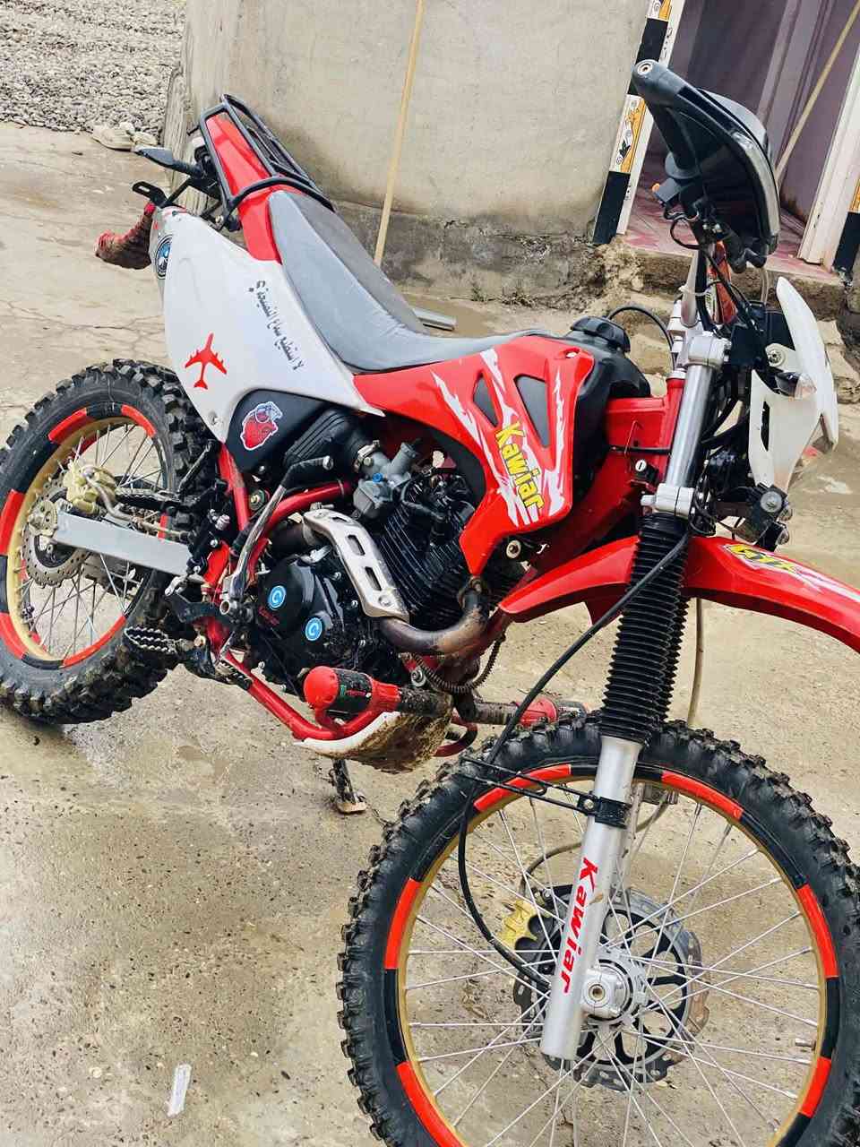 السلا عليكم قفاز كاويار للبيع موديل 25 محرك 200 ما مفتوح نكره سلف يشتغل كلشي ما عايزو بس شغل واطلع مال جناي السعر عوخاص او اتصل 
#مكاني_قرية_الشويرات

#رقمي_***********
