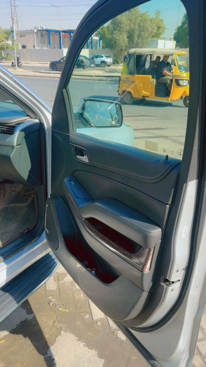 2019مًوديل السلام عليكم 
فول مواصفات
كراسي كهرباء 
مكينه 5300
كير مكينه وصدر كفاله
ماشيه 58الف 
كراسي منفصل
حادثها البنيد والجاملغ  والباب الصندوك مبدلات نفس للون السعر 290مكاني بغداد حي الجهاد رقمي ***********متواجد فيس
