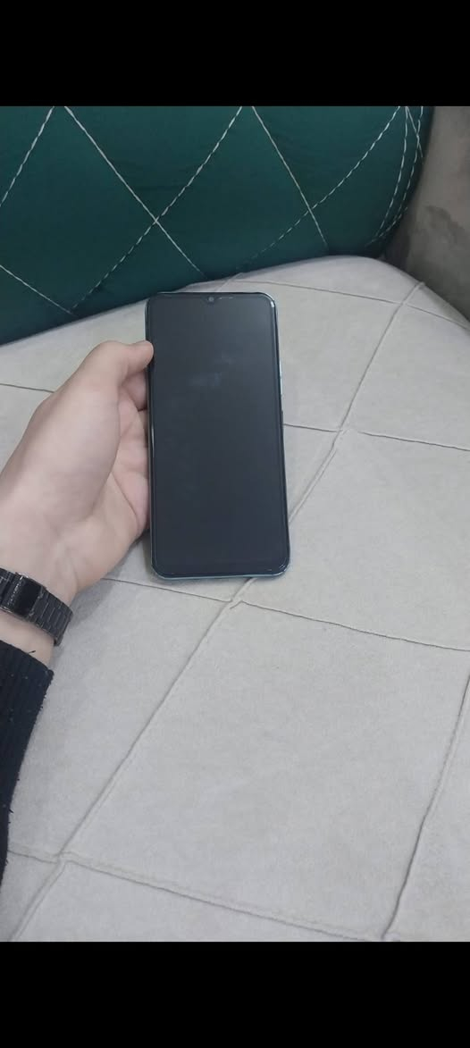 تكنو سبارك للبيع
الذاكرة128
البطارية5000
دبل سيم كارت
بي فطر بلكاميرا مامأثر على التصوير 
السعر60 الف قفل 
*********** واتساب فقط
