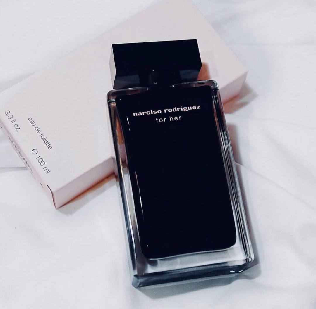 ‎عطر نارسيسو رودريغيز فور هير (Narciso Rodriguez for Her) بتركيز Eau de Parfum هو تجسيد حقيقي للأناقة‎ بغداد, العراق


**إذا كنت صاحب هذا الإعلان وتريد حذفه لأي سبب، رجاءا أرسل رسالة إلى الدعم الفني**
