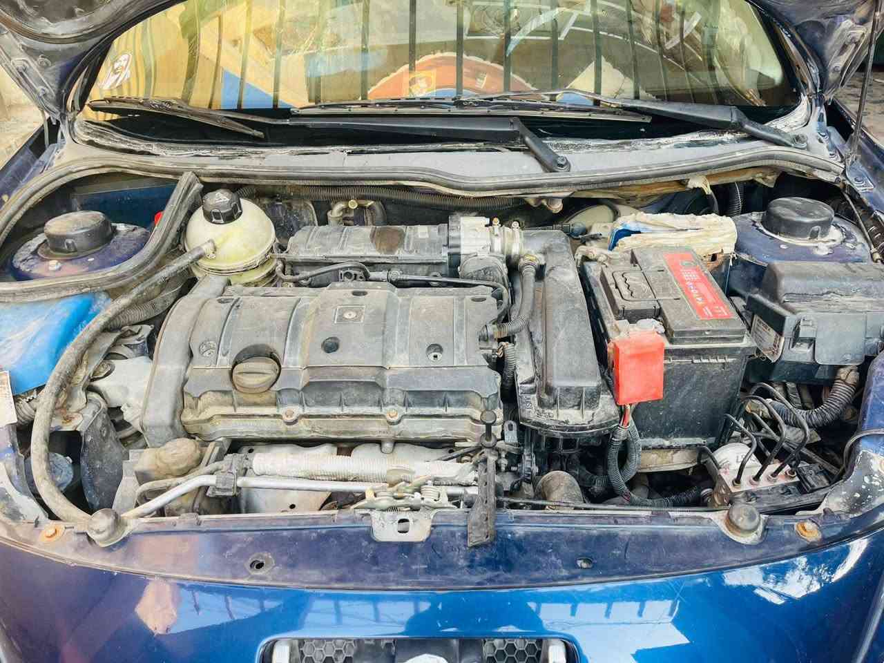 السلام عليكم

بيجو فرنسي 207i  2018

مواصفات 

تحكم بل الستيرن 

مثبت سرع 

شاشة اعطال

حساسات خلفيه وكامرة

مكينة ١٦٠٠ نظامين قيادة

بيها ٣ قطع صبغ ماواصل للدواخل

رقم بصرة بسمي هزة جديدة 

مكاني البصرة الصالحية السعر ٦٠
ماشية ٩٠

***********
