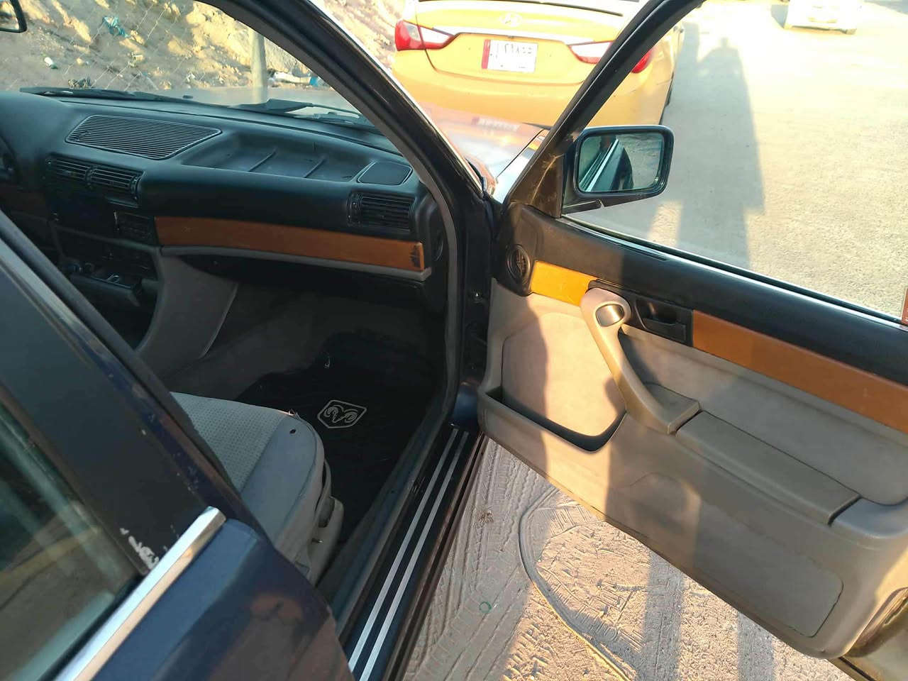 السعر 45 وبيها مجال او  مراوس بخصوصي 
مكاني بغداد 
للبيع ٧٣٥ 
مكفوله من الضربه 
بديها جارد شي بسيط 
كير محرك تبريد كهربائيات تخم تاير كله شرط 
رقم بغداد دولي باسم صديقي تحويل مباشر 
سنويه لل ٢٠٣٠ 
هزه لل ٢٦ 
كشنات كهرباء مخمل رصاصي شغاله 
بطاين جدد دشبول امامي جديد 
كير اوتو بغداد, العراق


**إذا كنت صاحب هذا الإعلان وتريد حذفه لأي سبب، رجاءا أرسل رسالة إلى الدعم الفني**