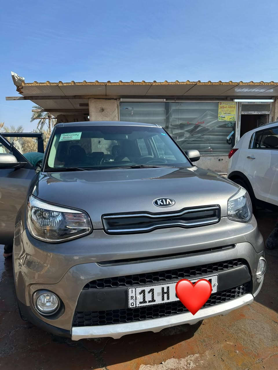 صول 2018 بيع او مراوس 

رقم بغداد مكان السياره بابل

مكينه 2000 بيه صبغ باب فقط

السعر 127 بيه مجال

***********
