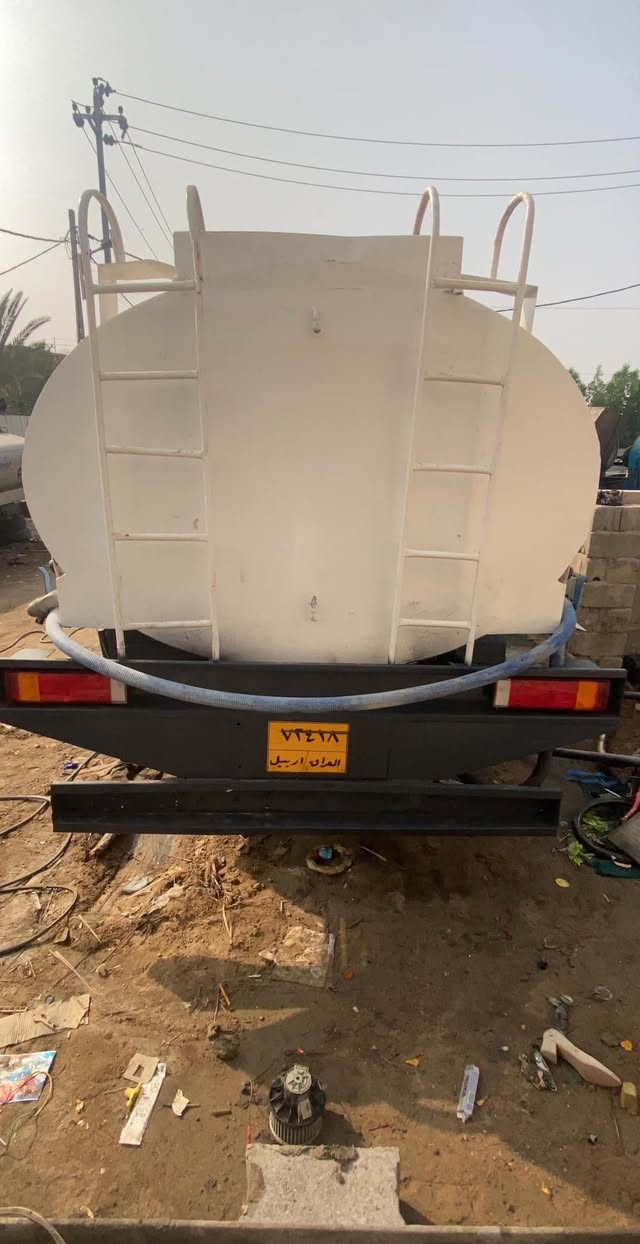 سكانيه للبيع مديل 91بلسنويه قلاب بدون تحويل رقم اربيل حموله 14طن 112مكينه 6روس 113 كير عادي نص دكمه السعر 90وبيه مجال قليل ***********
