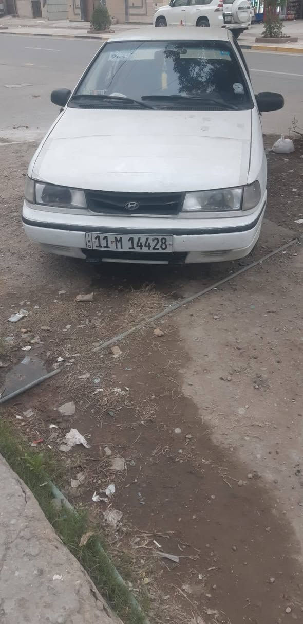 للبيع هوند اكسل موديل  ٩٤ سيارة حلوه مكينه اوكير جديد اوتوماتيك رقم بغداد دولي بسمه نفس تحويل  او وكاله السعر ٣٠ اوبيه مجال مكانه بغداد بنوك اخوان مكلف بشر خابر وافتهم تفاصيل ***********
