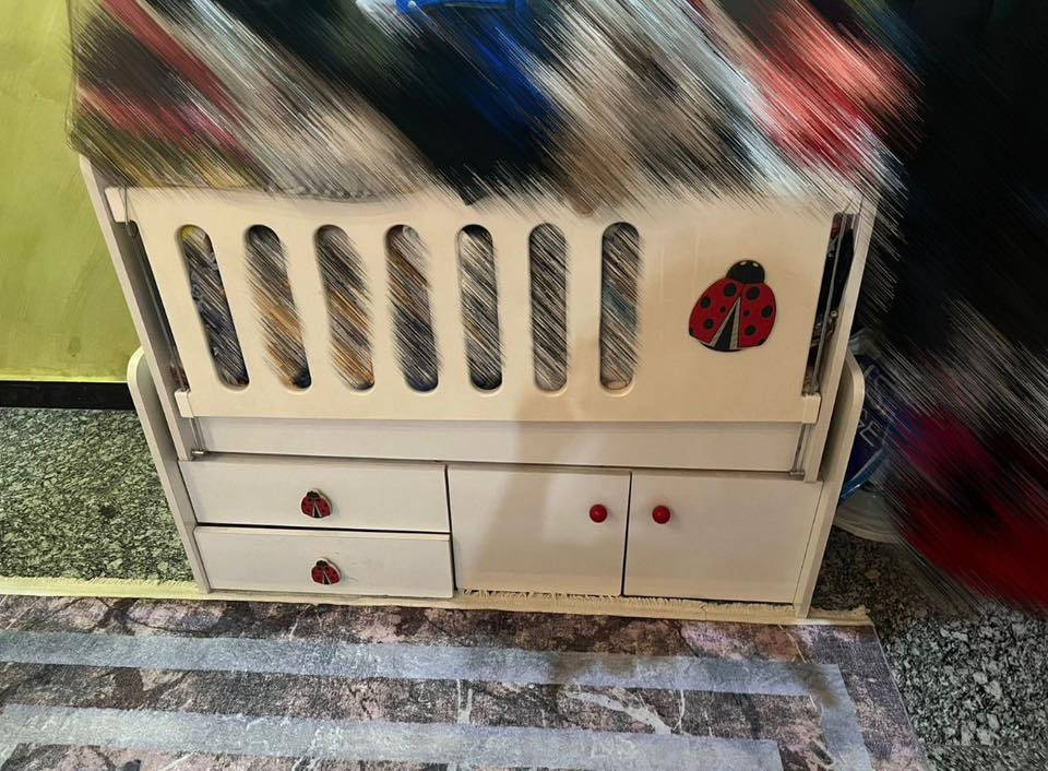 جربايه تركيه اطفال نضيفه جداً وثقيله السعر 60 بغداد ***********
