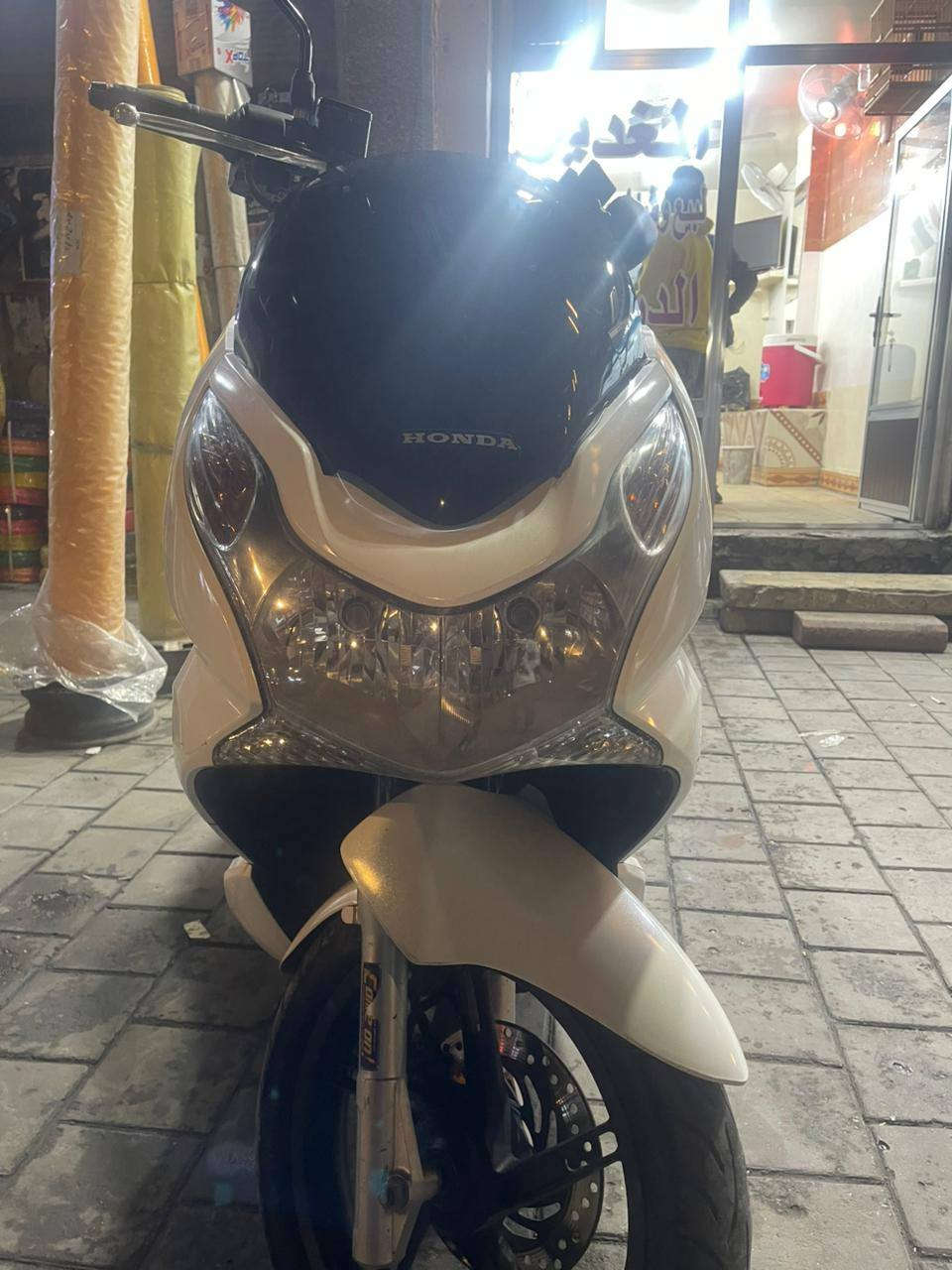 شباب دراجه بيسي اكس جيل اول مكفولة كفاله عامه كفر ومكينه السعر مليون وربعميه وخمسين***********
