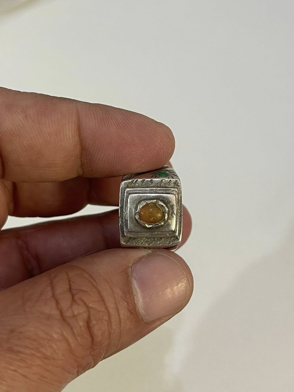 سلام عليكم شباب
محبس اوبال استرالي مطعم زمرد صياغه يدويه ثقيله قياسه 21 سعره 100 الف مكاني بغداد قريب عله كراج نهضه لاء يوجد توصيل


**إذا كنت صاحب هذا الإعلان وتريد حذفه لأي سبب، رجاءا أرسل رسالة إلى الدعم الفني**