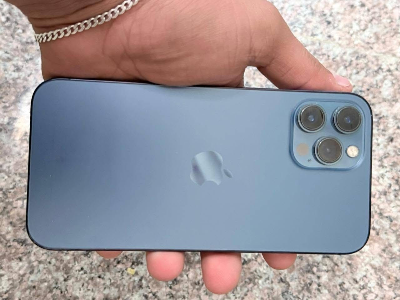 ايفون 12 برو ماكس جهاز نضافه 100/100 مبدل بي شاشه مال تفصيخ 3 خيارات السعر 400 وبي مجال او مراوس


**إذا كنت صاحب هذا الإعلان وتريد حذفه لأي سبب، رجاءا أرسل رسالة إلى الدعم الفني**