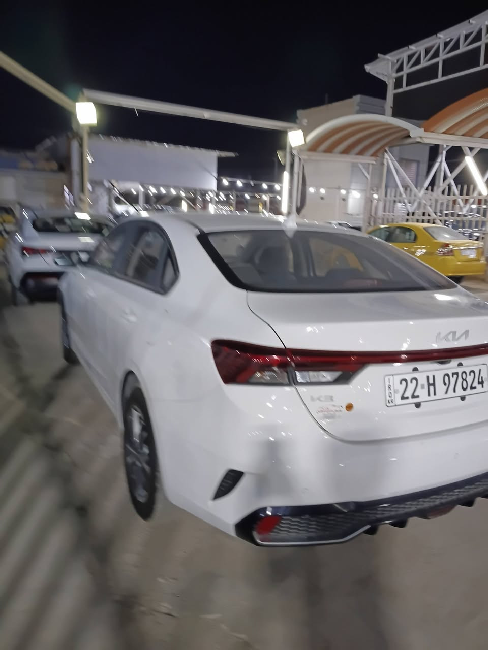 سلام عليكم كي3 البيع مكفول كفاله عامه مديل 2024 رقم اربيل انكليزي السعر140 رقم موبايل ***********
