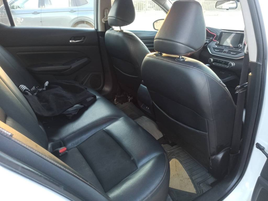 ديل: 2020
الفئة: SR
الممشى: 125 ألف (قابل للزيادة)
المحرك: 2.5
القير: أوتوماتيك
اللون: أبيض صدفي ✨
⚙️ المواصفات:
تشغيل بصمة
شاشة كبيرة
كاميرا خلفية
تحكم كامل بالمقود
كروز كنترول
نظام مانع الانزلاق
جنوط سبورت
مرايا كهرباء
نوافذ كهرباء
تكييف قوي يبرد
السيارة فحص كامل وجاهزة للاستخدام
رقم الشاصي. 1N4BL4CVXLC133484

التواصل *********** موصل, نينوى
