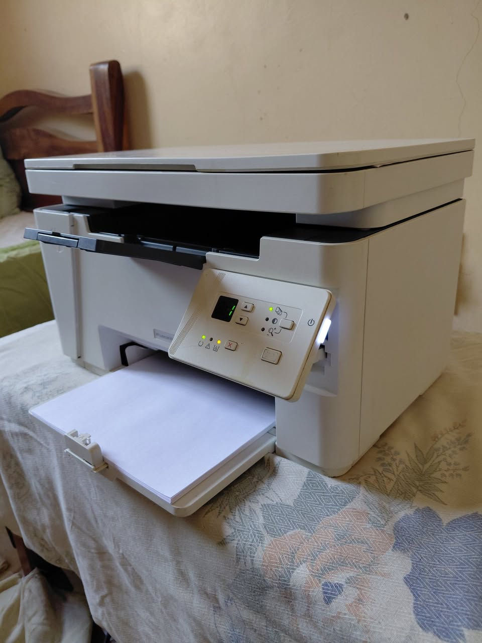 HP LaserJet Pro M26a 🖨️

♦️ليزر ابيضّ وأسود 

♦️طباعه + تصوير + اسكانر 

♦️ 18 صفحه في الدقيقه 

مكتملة + وصله كهرباء 

✨السعر : 680 ( تفاوض بسيط )

✨المكان : الكلاكله اللفه 

تواصل : 0990329148


**إذا كنت صاحب هذا الإعلان وتريد حذفه لأي سبب، رجاءا أرسل رسالة إلى الدعم الفني**