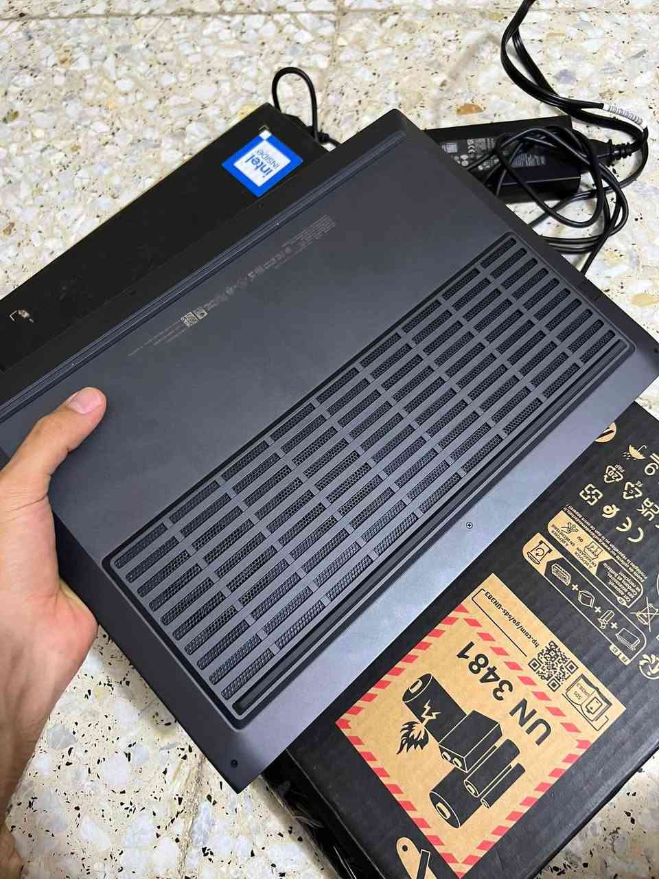 للبيع فقط
لابتوب HP Victus جديد كلش استخدام كلش قليل بعدة بلكارتونة نضيف كلش شخط مابي اخو جديد مع كارتوتنة وشاحنة
معالج Core i5 13420H 
كارت شاشة RTX 3050 6GB
شاشة 15.6FHD 144HZ 300nits
هارد 512GB SSD
رام 8GB DDR4
واضحة النظافة وكل التفاصيل بلصور
السعر 825 الف وبي مجال للعلم الجديد سعرة مليون و 50 والي عندي حالة حال الجديد امانة الله والنظافة والتفاصيل كلها موضحة بلصور
عنواني بغداد الشعب شارع عدن وتوصيل متوفر
للتواصل على الرقم فقط 0️⃣7️⃣7️⃣2️⃣4️⃣7️⃣9️⃣4️⃣8️⃣0️⃣2️⃣


**إذا كنت صاحب هذا الإعلان وتريد حذفه لأي سبب، رجاءا أرسل رسالة إلى الدعم الفني**