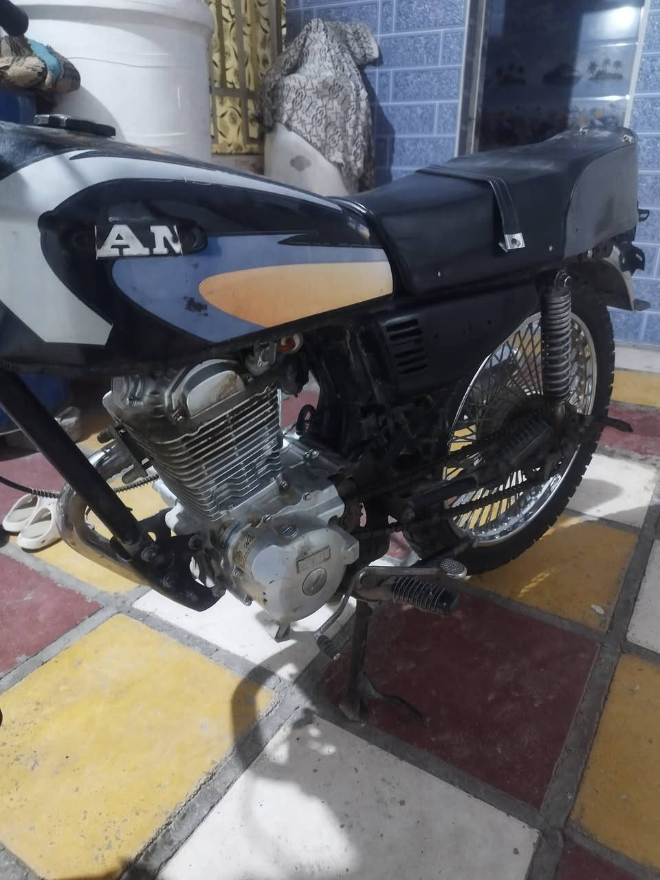 السلام عليكم دراجه كلك كلك كلك كلك للبيع مكيرنه ناعمه تخبل السعر 300 وبيها مجال مكاني نجف حي الجزيره ***********
