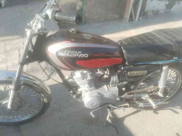 السلام عليكم دراجه للبيع نامه برو محسن مديل21اوراق بي محرك نضيف شلعه ومعدل خير من الله 2-1بطناش مكاني جلولاء السعر 350بيها مجال للطيبينن
للستفسار ***********
