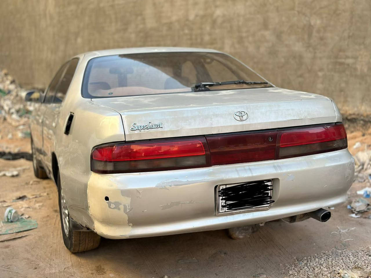 السلام عليكم كرسته للبيع موديل 93 مكفولة من الكصة والضربة القوية مكينة ونجي ناعم رقم كربلاء المكان كربلاء معمل الاچل  رقم التلفون  ***********
