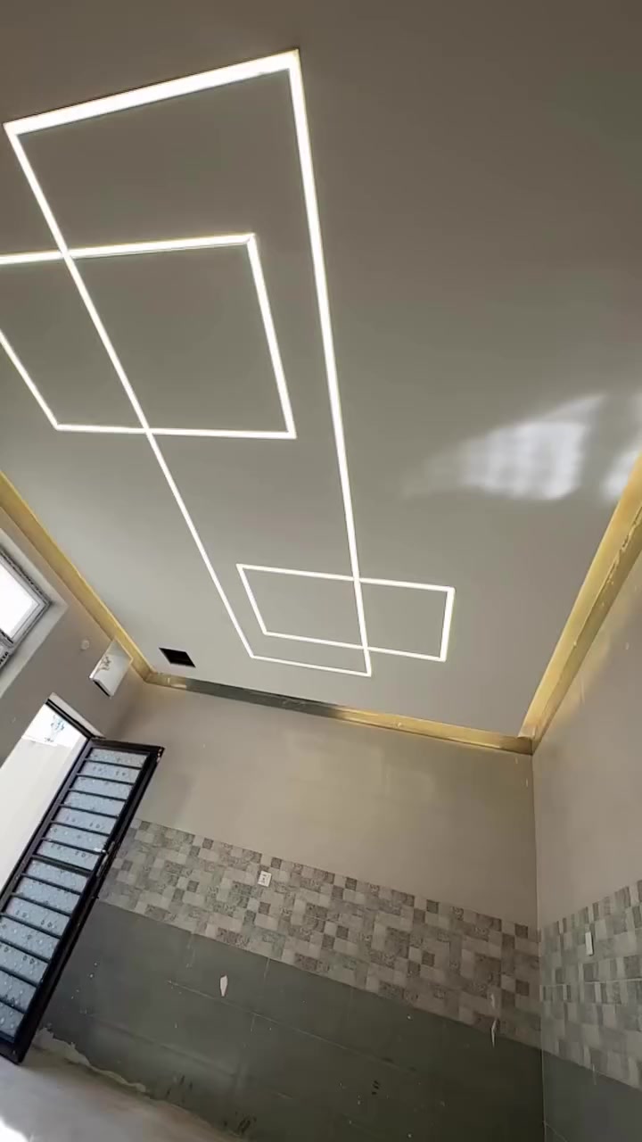 #النجف الأشرف
مكتب الإبداع الهندسي للأصباغ والديكورات 
تصميم  وتنفيذ  جميع الديكورات
داخليه وخارجيه 
وعوازل اسطح
وترميم جميع دور ومباني
***********
