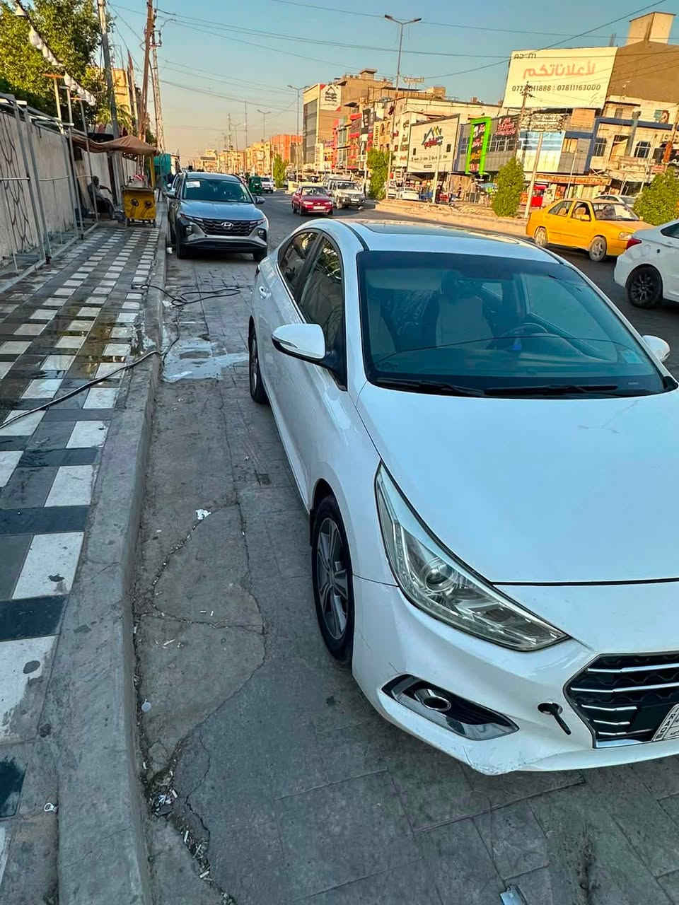 السلام عليكم للبيع اكسنت موديل ٢٠٢٠ فول موصفات بيها قليل بارد ماشيه 117 مرقم بغداد السعر ١١٨ وبيها مجال للاستفسار على رقم ***********
