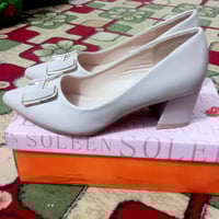 مقاس ٣٩ • للبيع