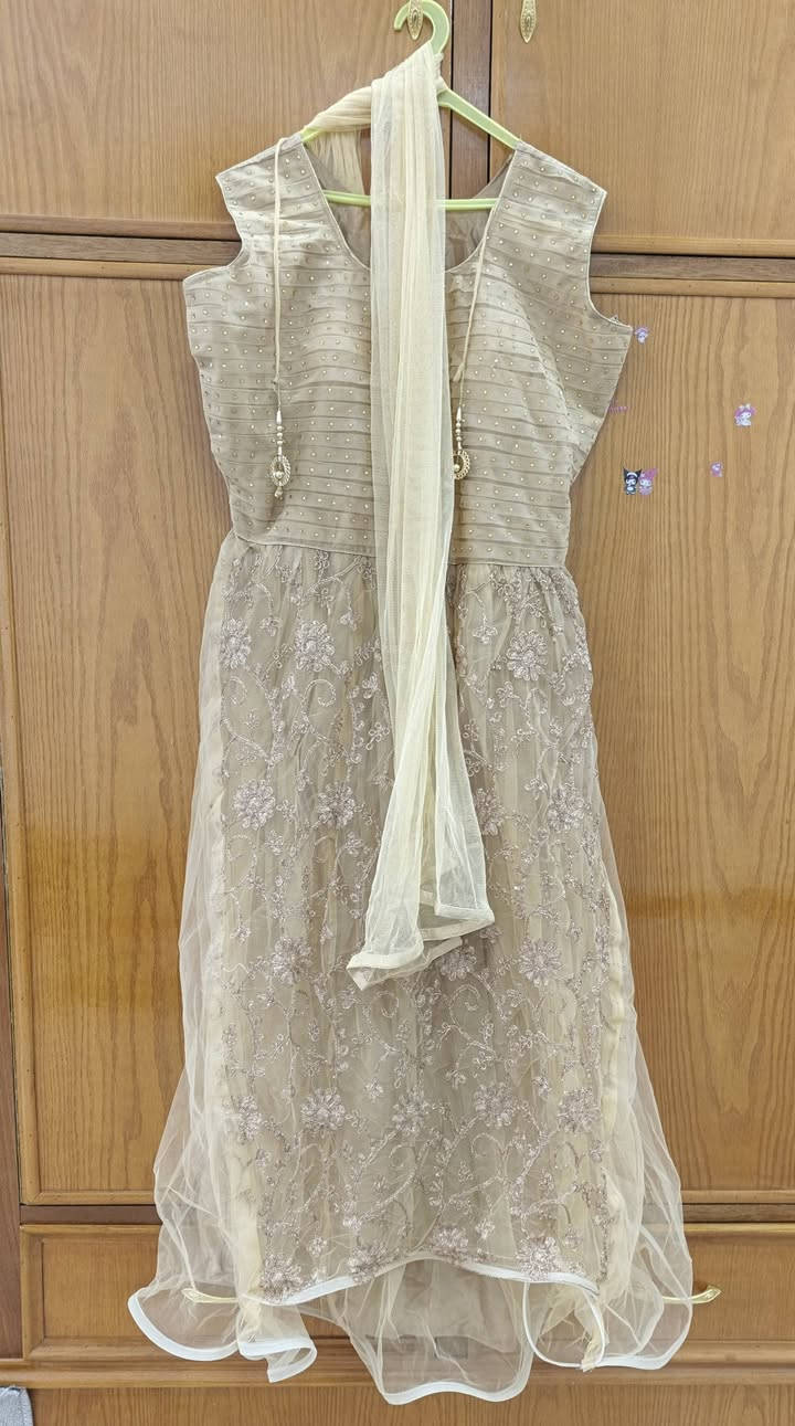 السلام عليكم بنات ملابس جديدة  ونظيفة كولش لبس كولش قليل 
وفساتين  السهرات كلهم من السناتر ابيعهم ب سعر رخيص لأن مستعجلة أريد انتقل ل بيت جديد ودا اصفي بيهم 
كلمن سعره وقياسه 
إللي تريد تشتري بس تراسلني وتستفسر ع الخاص لطفا 
⭕ملاحظة ما عندي توصيل ⭕
مكاني كربلاء- باب طويريج


**إذا كنت صاحب هذا الإعلان وتريد حذفه لأي سبب، رجاءا أرسل رسالة إلى الدعم الفني**