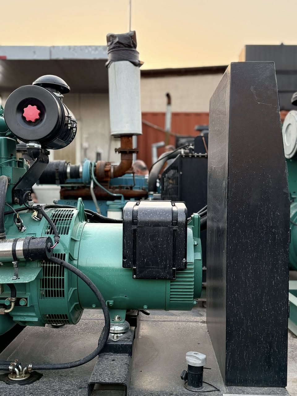سلام عليكم
للبيع مولده كمنز امريكي (4) سلندر
ستندر ما مفتوح بلادي اوربي (50kv) 
ساعات العمل // 13 // موديل 2019
العنوان أربيل // استفسار واتساب  ***********//***********
توصيل لجميع محافظات العراق موجود🚛
