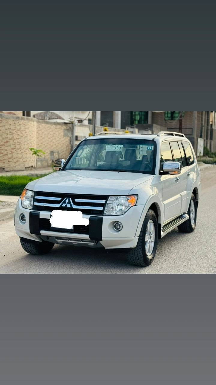 سلام عليكم للبيع باجيرو حبتور  كفاله عامه 2008 رقم بغداد دولي بسمي صور سونار موجوده
تحويل مباشر فول مواصفات أعلى فئة مواصفات فول واحد ع واحد  حجم 3000السياره مكفوله  
عامه
عله واضع الشركه معروفه خليجي السياره جديده مال جناي فورويل  كشنات جلد  كهربائي دتفئه تبريد  اشارة بل مري شفط تحكم ستيرن ثلاثا جها فتحه  تبريد ثلاث قطع حساسات خلفيه زاد ثلاجه تخم تاير كير مكينه حداديه خير من الله سياره جديده السعر122 بيهه
 مجال 
مكان السياره بابل
***********

