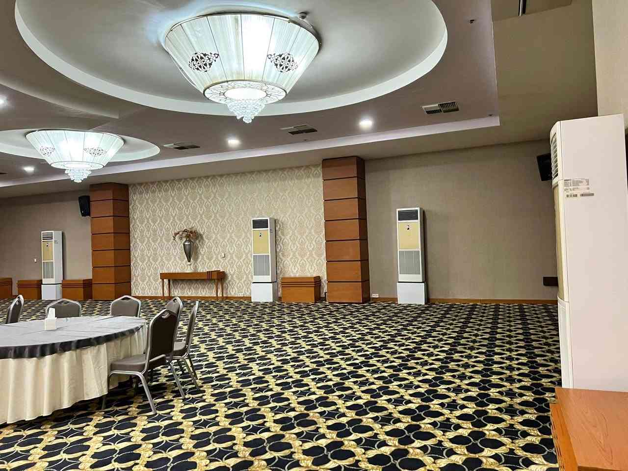 كوردي / عربي 
من أعمالنا 👨‍🔧
صيانة السبالت
في قاعة المؤتمرات في فندق ديدمان  /Hotel Dedman 
لضمان كفائة التبريد ❄️🥶

#مركز_عفرين_للتبريد_والتكييف
#اربيل
_تركيب جميع أنواع السبالت وصيانتها
_صيانة جميع انواع الثلاجات والمجمدات 
_صيانة جميع الغسالات الاتوماتيك
_تركيب وصيانة غرف التبريد والتجميد
 
أحمد :***********
بكر :***********

#اربيل #كردستان

� لە کارەکانمان 👨‍🔧
چاکسازی و پاککردنەوەی سپلیتەکان لە هۆڵی کۆنفرانسەکانی هوتێلی دێدمان (Dedeman Hotel).
بۆ دڵنیابوون لە باشترین کارایی ساردکردنەوە. ❄

#مركز_عفرين_بۆ_ساردكردن_و_سەرماكردن
#هەولێر

_دامەزراندن و چاككردنی هەموو جۆرە سبالتەكان
_چاككردنی هەموو جۆرە سەرمایە و فریزرەكان
_چاككردنی هەموو جۆرە ماشینی جلوبەرەرەكان
_دامەزراندن و چاككردنی ژوورە ساردكردن و سەرماكردن

📞 ئەحمەد: ***********
📞 بكر: 0751028422
