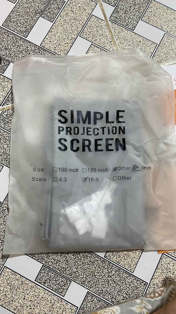 Yaber V2 MINI
📽️ Yaber V2 MINI | السينما المحمولة في جيبك 🎬✨

🔥السعر 50 الف🔥

أبرز المواصفات والمميزات:

• الدقة والسطوع: دقة 720p HD أصلية مع سطوع جيد جداً وحجم عرض يصل لـ 200 بوصة.

• عمر العدسة: عمر افتراضي طويل جداً يصل إلى 100,000 ساعة تشغيل.

• تقنية التصحيح: تصحيح يدوي بسيط للانحراف مع ميزة التركيز اليدوي الدقيق.

• الاتصال اللاسلكي: يدعم WiFi و Bluetooth مع ميزة ربط الموبايل لاسلكياً.

• المنافذ: (HDMI، USB، AV، ومخرج صوت) رغم حجمه الصغير جداً.

• النظام: لا يحتوي أندرويد مدمج (يعمل بامتياز مع الموبايل أو TV Stick).

• الصوت: سماعات مدمجة مع نظام تقليل ضوضاء المروحة لتجربة هادئة.

• للتعليم والتدريس: خيار مثالي للمعلمين المتنقلين لخفة وزنه وسهولة عرضه للملازم والمواد التعليمية البسيطة.


**إذا كنت صاحب هذا الإعلان وتريد حذفه لأي سبب، رجاءا أرسل رسالة إلى الدعم الفني**