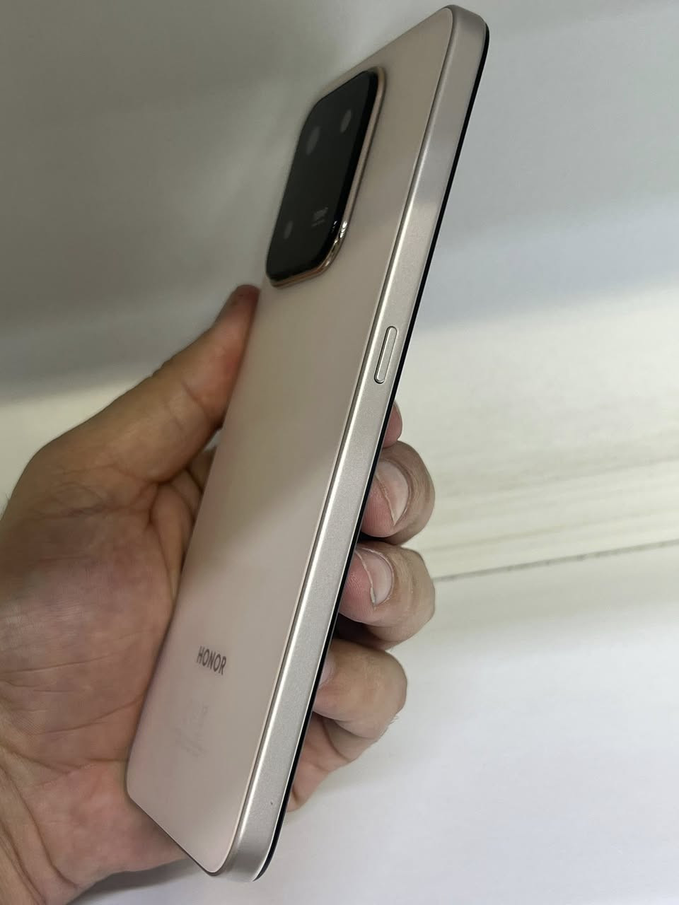 هونر X7d
ذاكرة256
بطارية 6000
مستخدم قليل
بدون ملحقات
السعر ١٦٥ 
بغداد. الدورة


**إذا كنت صاحب هذا الإعلان وتريد حذفه لأي سبب، رجاءا أرسل رسالة إلى الدعم الفني**