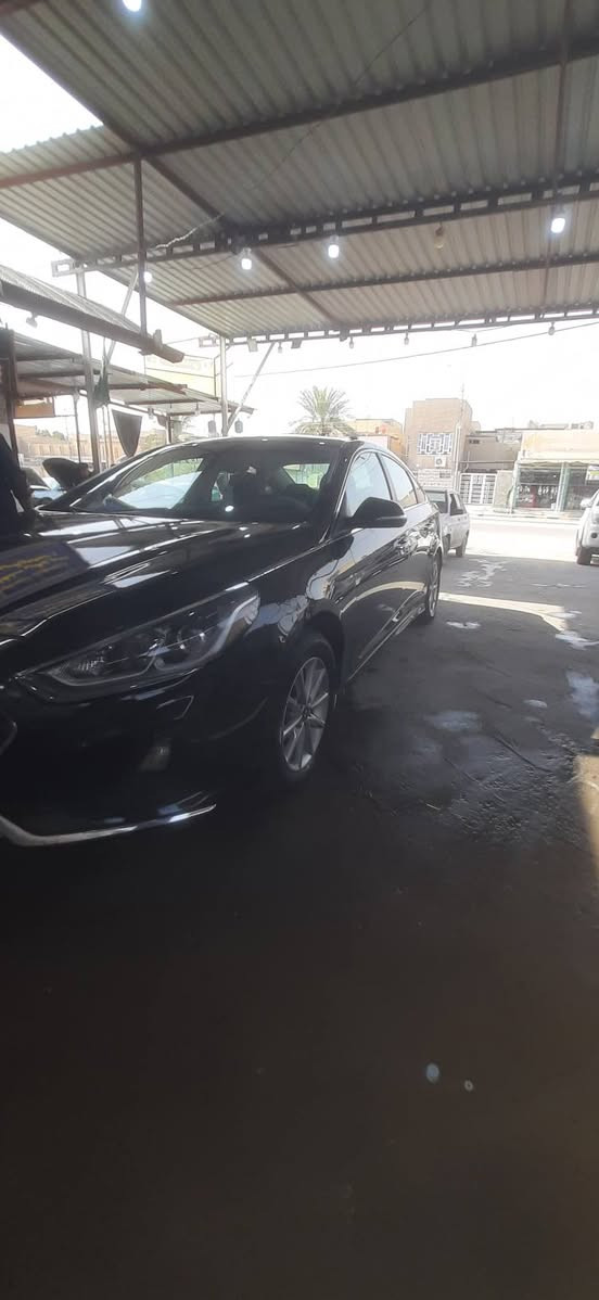 سلام عليكم سوناته موديل ١٨ امريكي مصبوغ عام جماليه السعر ١٠٥ اوبيه مجال هاذا رقم راعيه ***********السياره رقم دولي بغداد مكان السياره نجف
