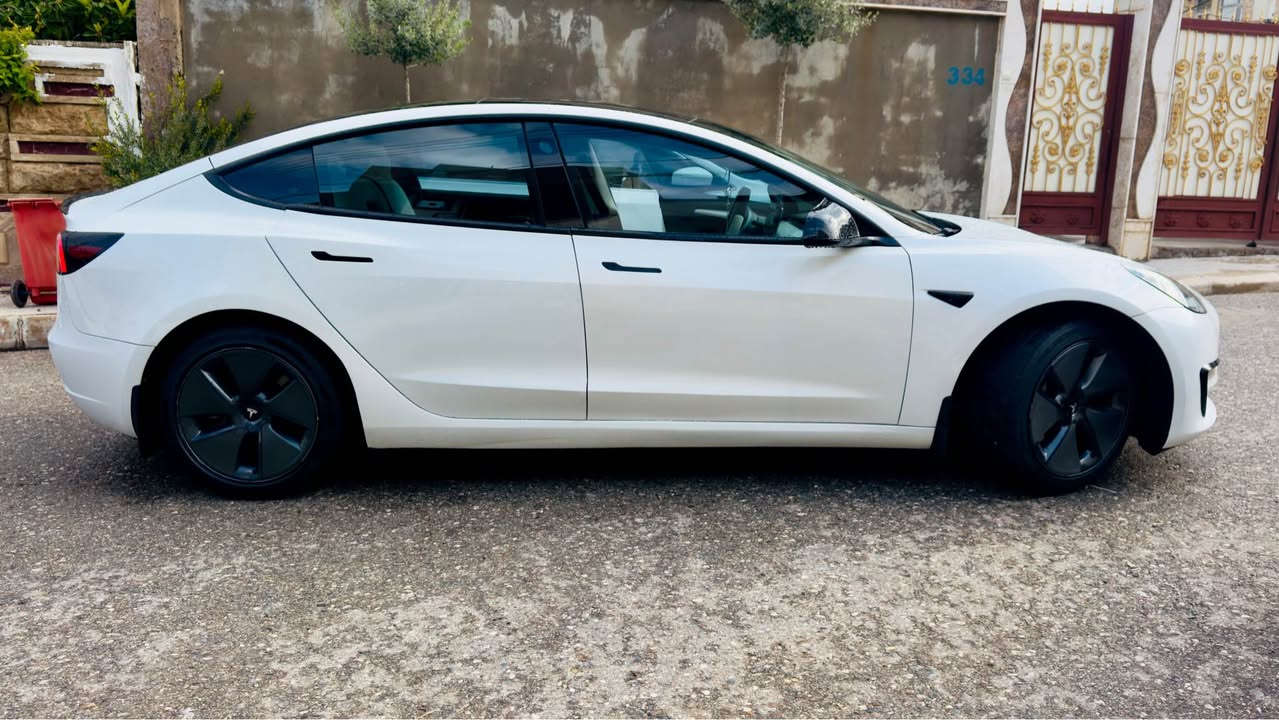 تيسلا موديل3 ابيض 2023 أون لاين تك ماتور
ثلاث قطعة مصبوغ ماشية 85الف
غرامات 300 الف نزل من السعر
سياره موجود بدهوك 

ت. *********** دهوك, العراق
