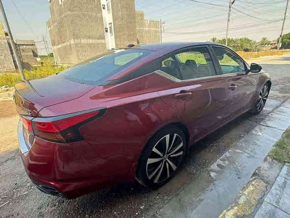 التيما 2021 امريكي 
كلين تايتل بدون صبغ وتبديل كفالة. 
ماشية 83 الف كيلو
مواصفات SR 
رادارات توقف اماما خلفي مسار 
شفاتات بلستيرن
بيها ملاحضات بسيطة بارد بمقدمة البونيد وبارد بلجاملغ وبلدوسة طاخيها من اخذتها يحتاجلها سحب pdr شخط بلصندوك موجودة بلصورة مبين جوا الرقم 

مكان السيارة بغداد 
رقم صاحب السيارة 
***********

السعر :: اطلبه بالتعليقات يصلك خاص 📩

#ادارة_الصفحه ⚡

ملاحظه / 🔴
مدير الصفحه غير مسؤول عن بيع وشراء واصوليات السياره نحن صفحه لعرض السيارات فقط.
